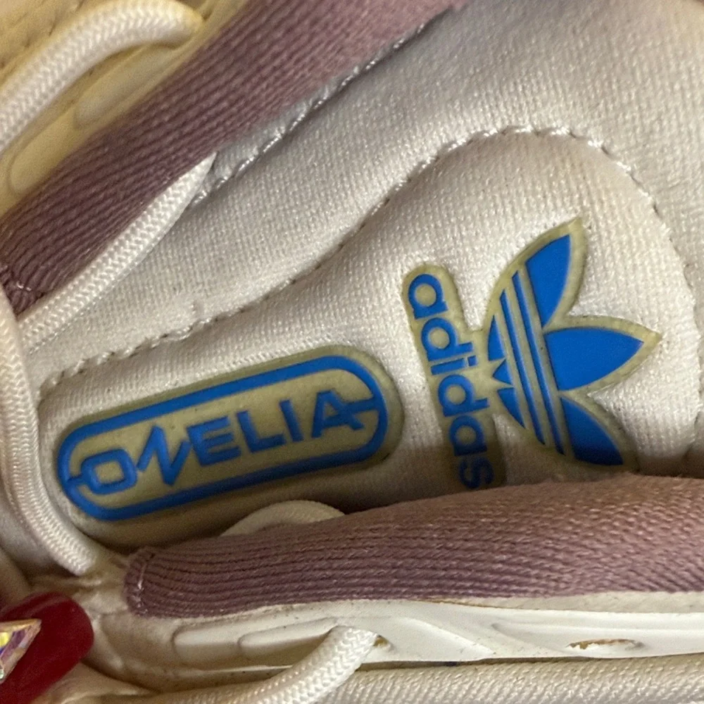 adidas Ozelia Women's Sneakers in White and Blue